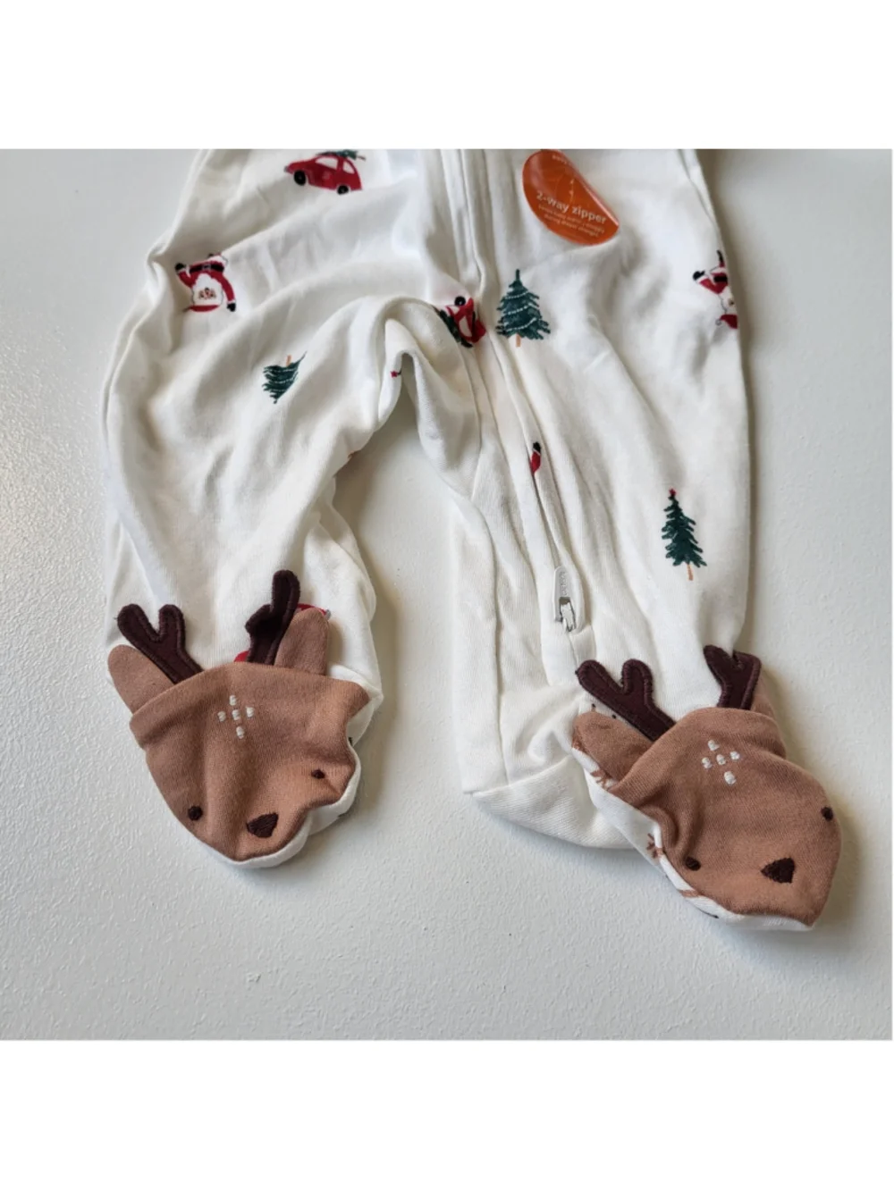 Newborn Carter's Just One You Christmas Reindeer Footed Pajamas & Hat Set – NWT